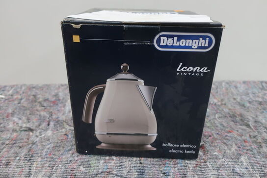 Elkedel DELONGHI KBOV2001