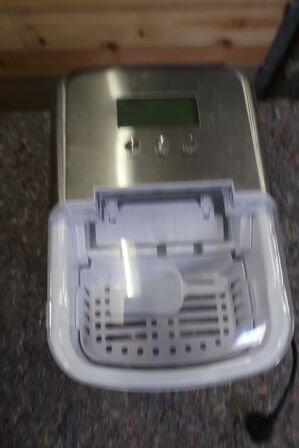 Isterningsmaskine CASO DESIGN IceChef Pro