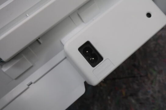 Farveprinter HP DeskJet 2721e