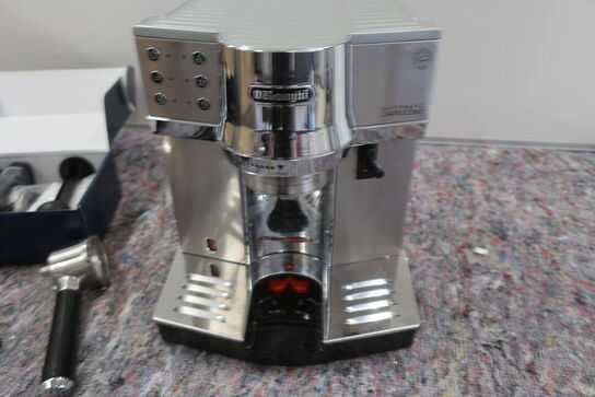 Kaffemaskine DELONGHI EC850.M