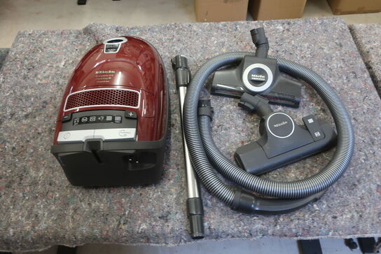 Støvsuger MIELE Complete C3