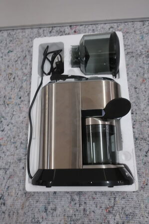 Kaffekværn DELONGHI DEDICA KG520.M