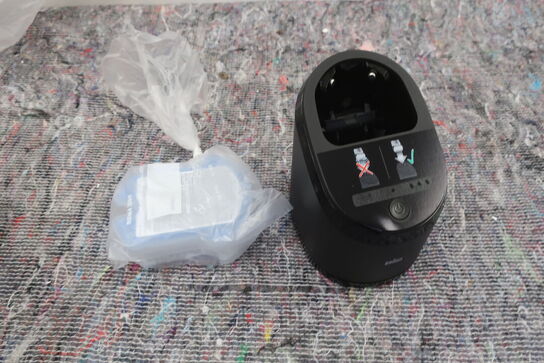 Plejestation til barbermaskine BRAUN 9484-5CC