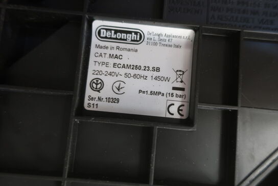 Kaffemaskine DELONGHI MAGNIFICA S Smart