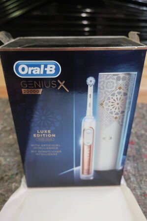 Eltandbørste BRAUN ORAL-B GENIUS X 20000
