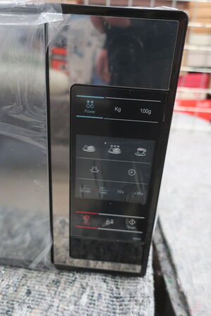 Mikrobølgeovn SAMSUNG ME83X