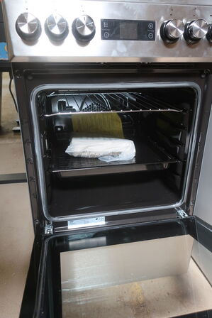 Komfur BEKO FSE52326DXD