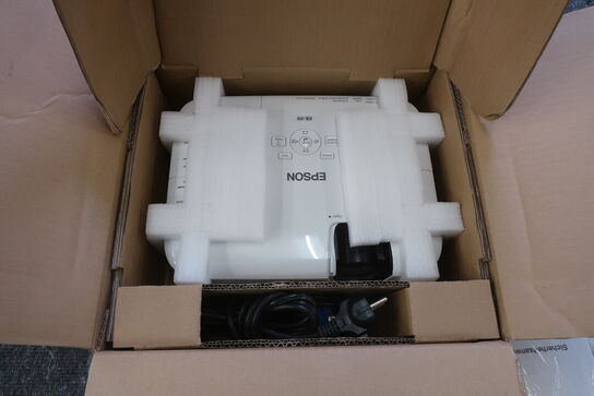 Projektor EPSON EB-X9 H375B