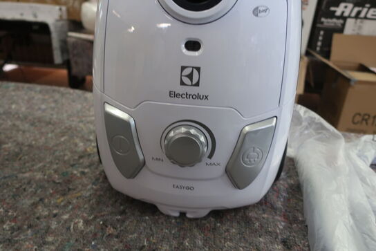 Støvsuger ELECTROLUX EEG41IW