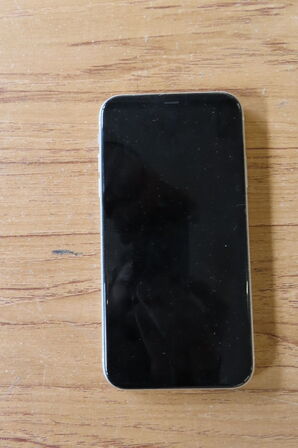 Smartphone APPLE IPHONE 11