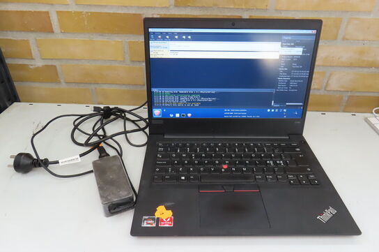 Bærbar computer LENOVO E495