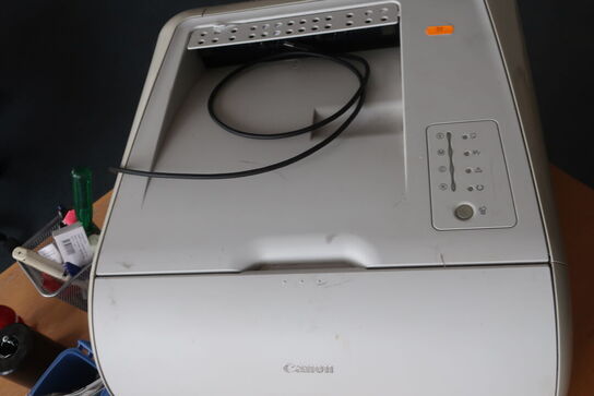 Kontorarrangement m. bord, stole m.v.