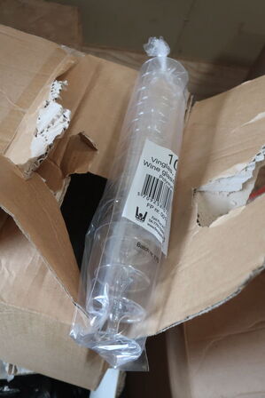 Engangsemballage i plast (øl- & kaffekrus m.v.)