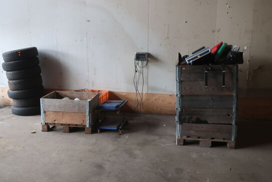 Paller m. div. indhold, dæk, vægtkontrol m.v. (se billeder)