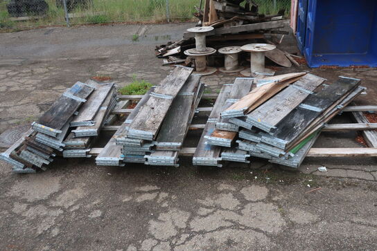 Pallerammer & affaldstræ