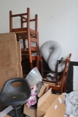 Møbler, værktøj m.v. (se billeder)