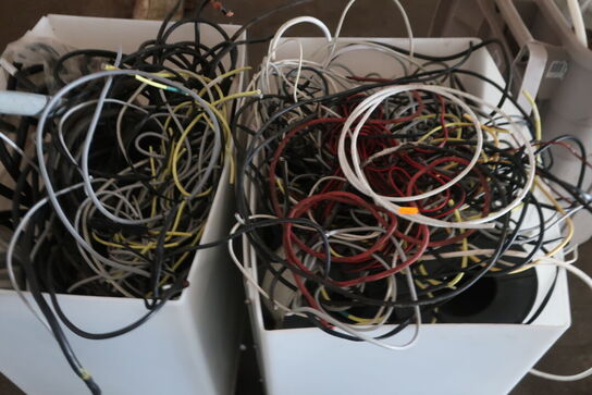 Kabler, ledninger, rullekurve
