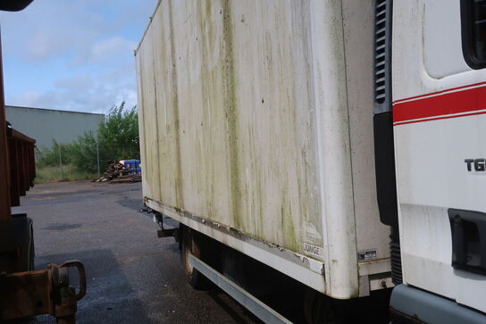 Lastbil MAN TGL 8.180