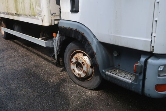 Lastbil MAN TGL 8.180