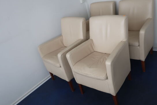 4 stole, el/hævesænkebord m.v.