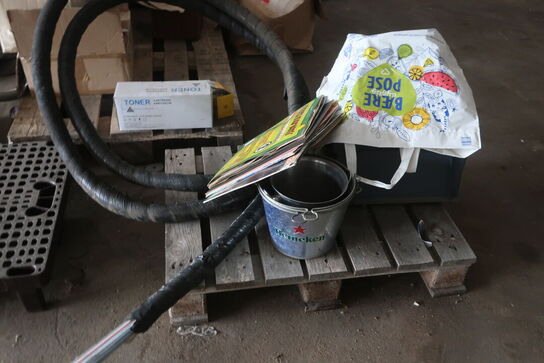 Div. værktøj, artikler m.v.