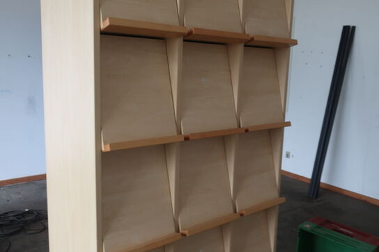 Div. møbler m.v. (se billeder)