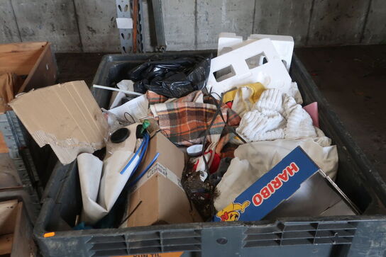 Paller m. div. indhold (se billeder)