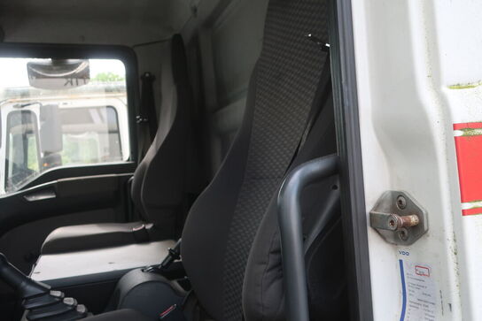 Lastbil MAN TGL 8.180