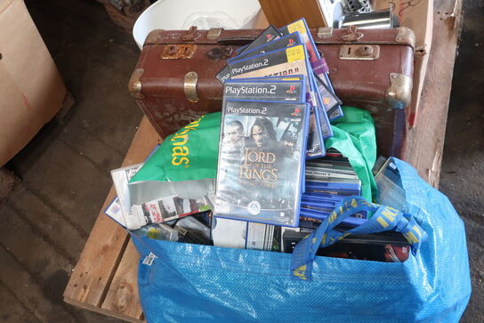 Paller m. div. indhold (se billeder)