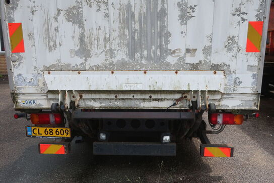 Lastbil MAN TGL 8.180