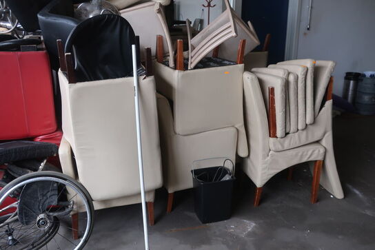 Møbler til café etc. samt div.