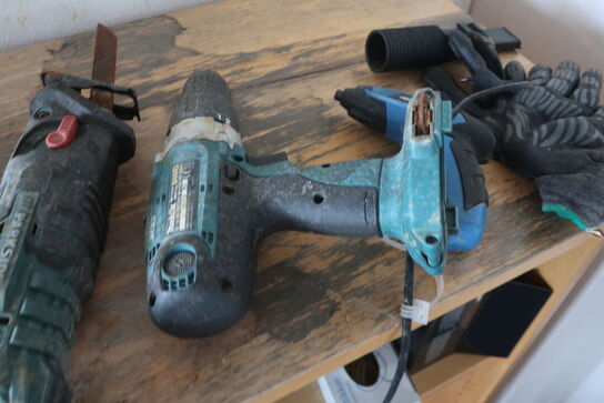 Elværktøj, reol, stumtjener m.v.