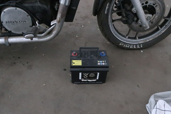 Motorcykel HONDA 