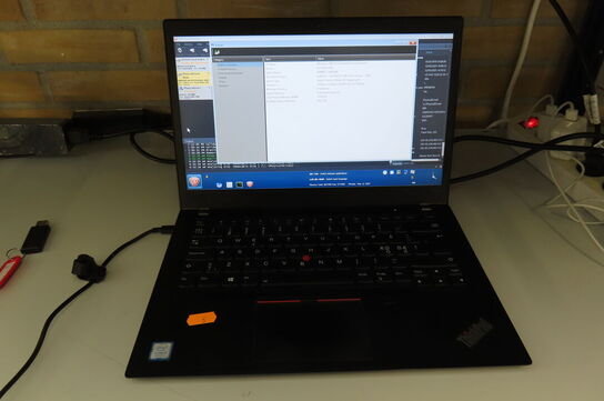 Bærbar computer LENOVO T480s