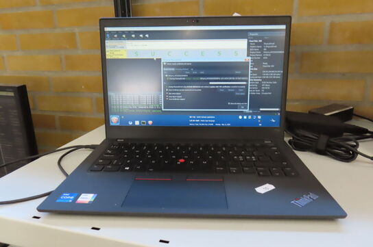 Bærbar computer LENOVO T14s