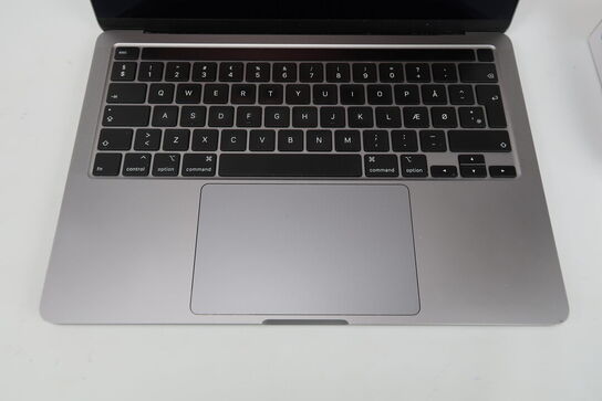 Apple MacBook Pro 13" 2020 i7-1068NG7