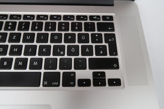 3 x MacBook - delvis / hel defekt - se bekrivelse af hver
