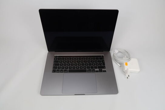 Apple MacBook Pro 16" IPS i7-9750