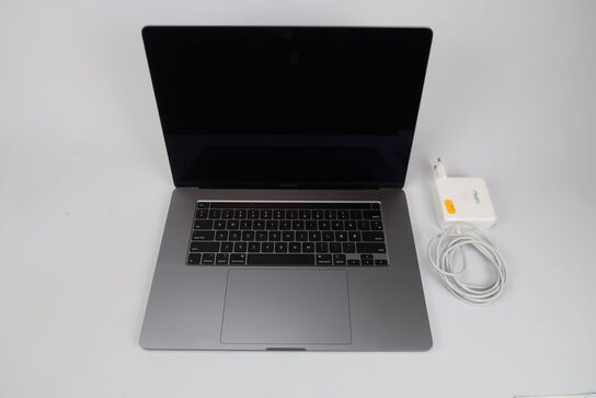 Apple MacBook Pro 16" IPS i7-9750