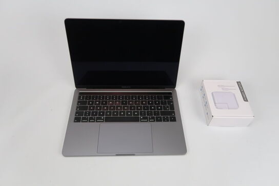 Apple MacBook Pro 13" IPS i5-8259