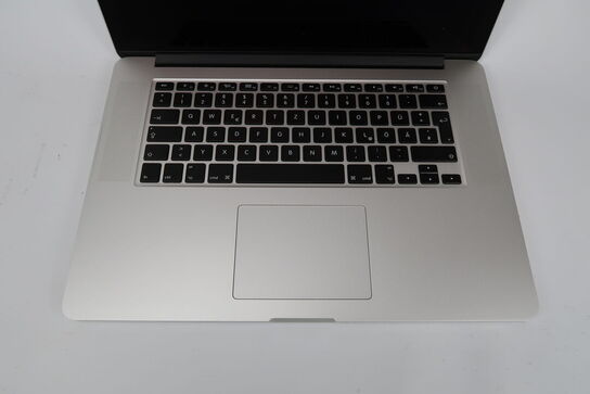3 x MacBook - delvis / hel defekt - se bekrivelse af hver