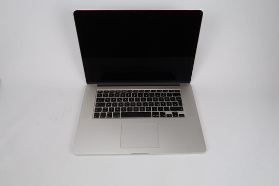 3 x MacBook - delvis / hel defekt - se bekrivelse af hver