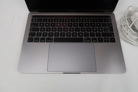 Apple MacBook Pro 13" IPS I5-7267U