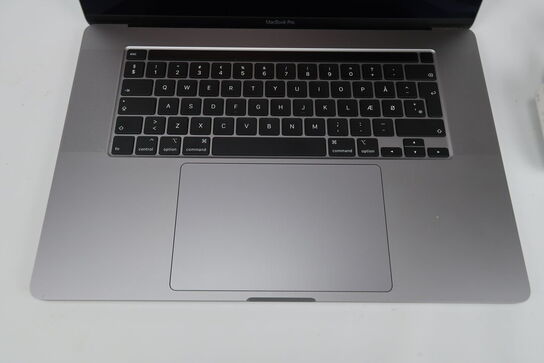 Apple MacBook Pro 16" IPS i7-9750