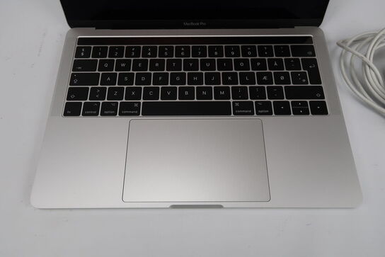 Apple MacBook Pro 13" IPS I5-7267U