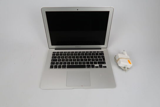 Apple MacBook Air 13" i5