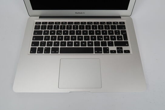 4 x MacBook - delvis / hel defekt - se bekrivelse af hver