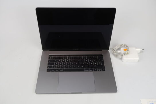 Apple MacBook Pro 15,4" i7 CPU
