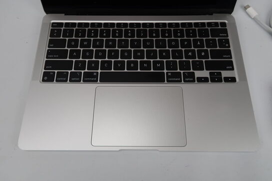 Apple Macbook Air 2020 13" M1 CPU