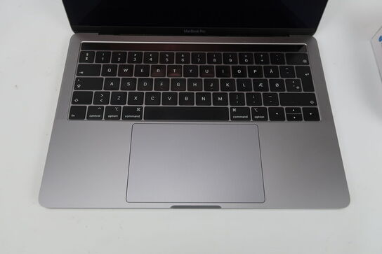 Apple MacBook Pro 13" IPS i5-8259